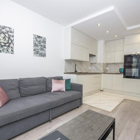 Inpoint Zablocie Modern Apartments For Work&Travel Krakow Dış mekan fotoğraf
