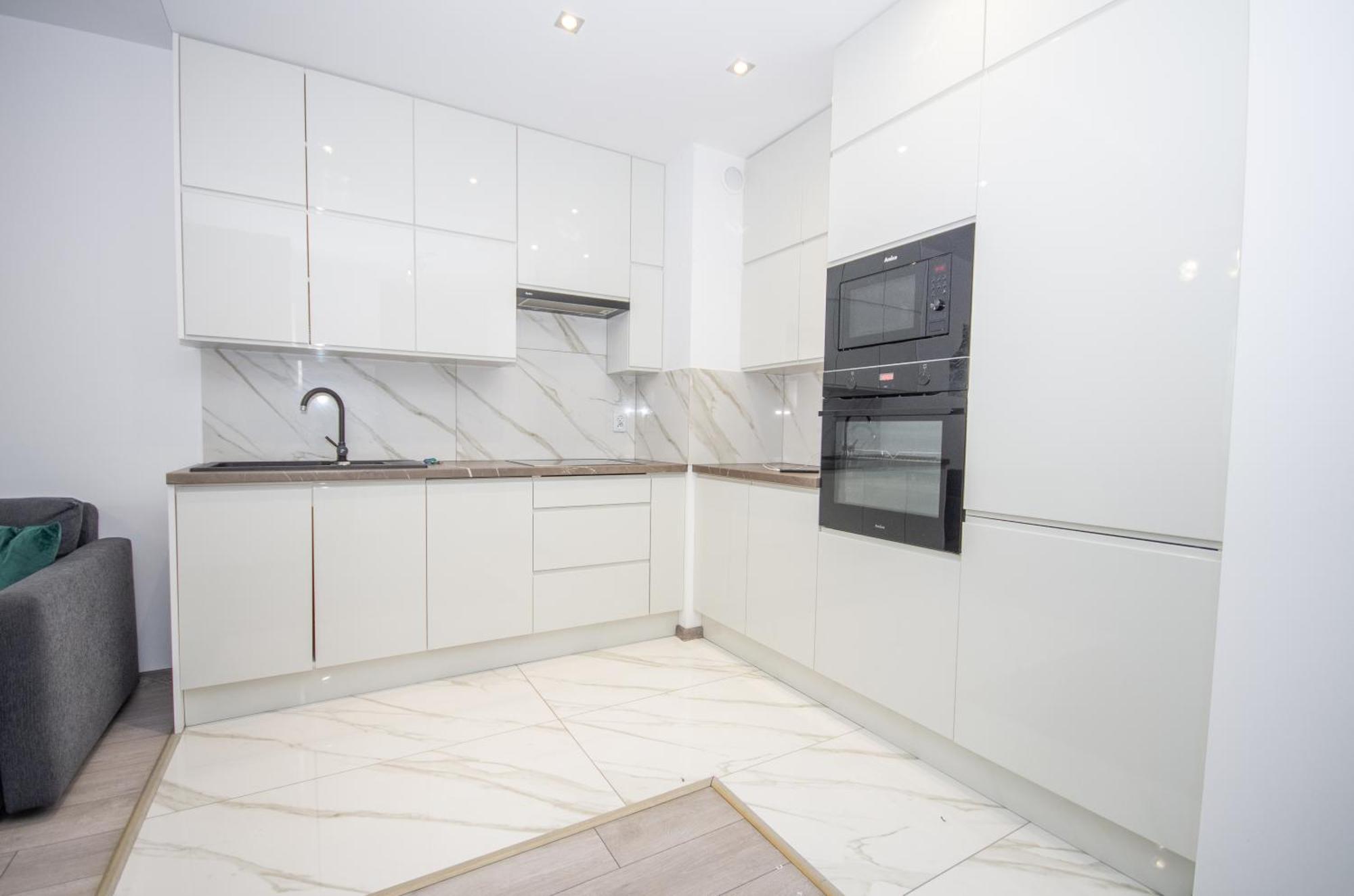 Inpoint Zablocie Modern Apartments For Work&Travel Krakow Dış mekan fotoğraf