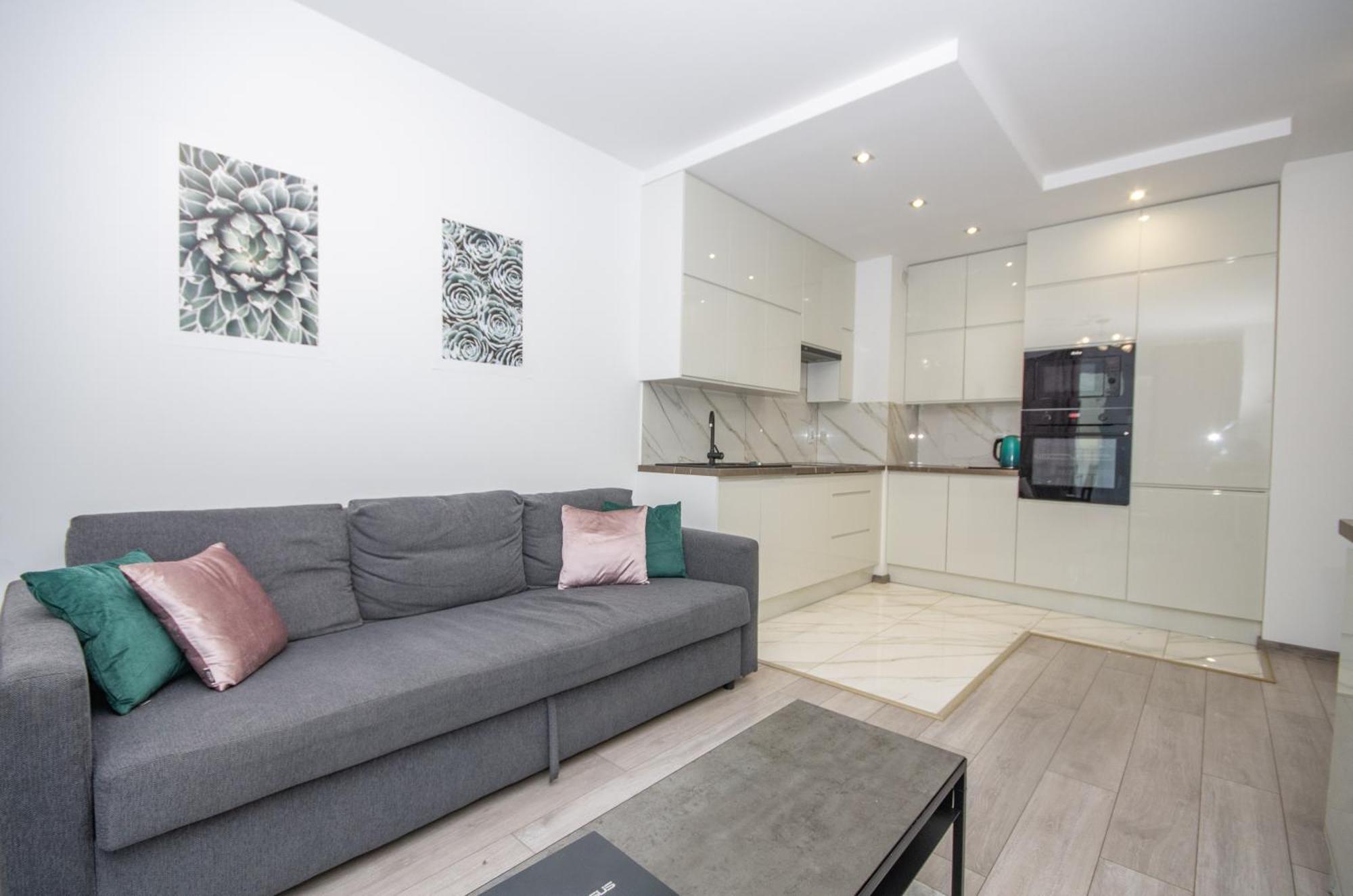 Inpoint Zablocie Modern Apartments For Work&Travel Krakow Dış mekan fotoğraf