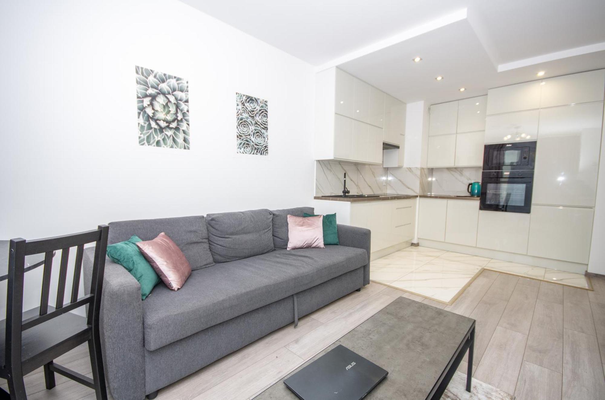 Inpoint Zablocie Modern Apartments For Work&Travel Krakow Dış mekan fotoğraf