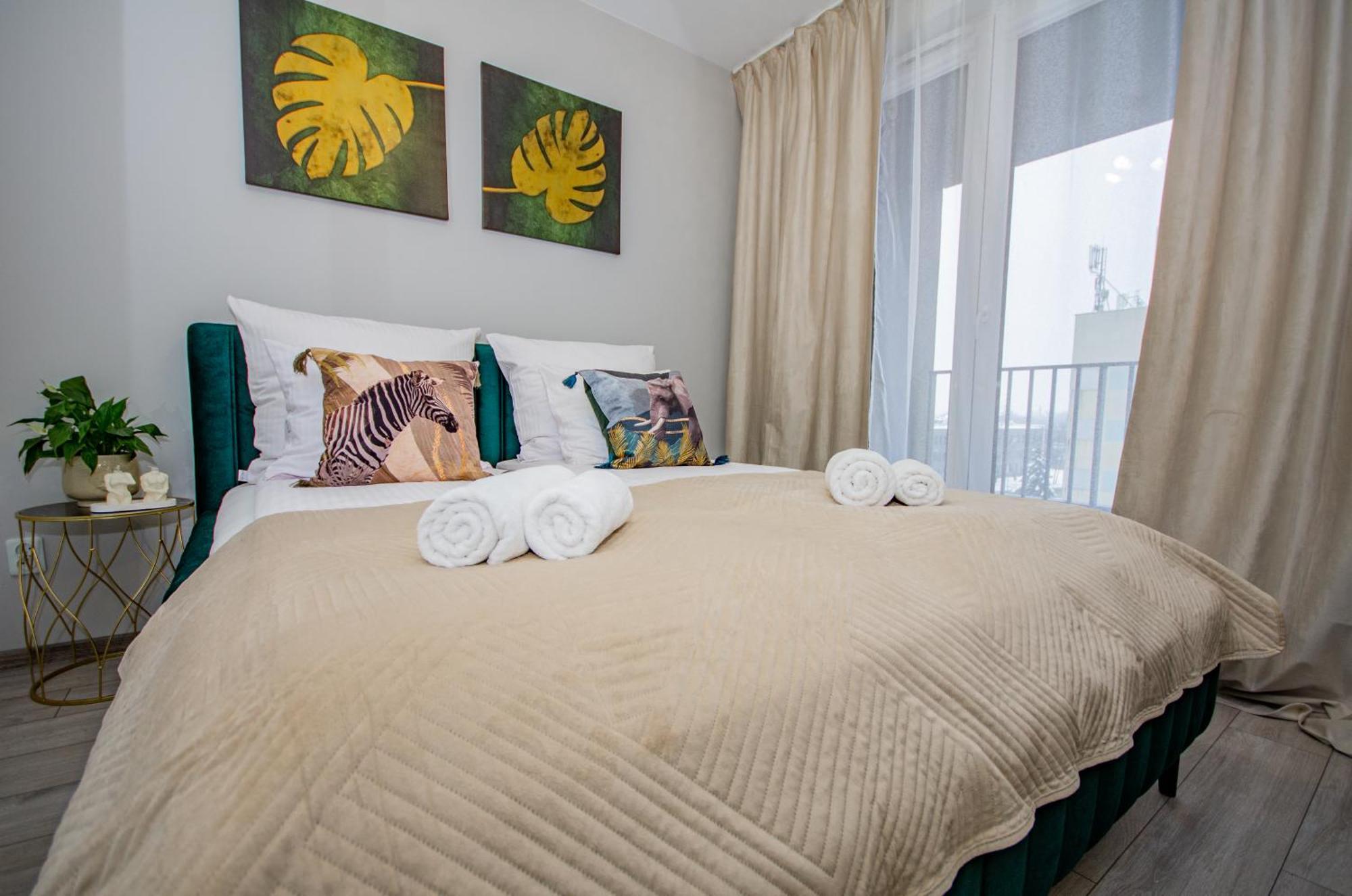 Inpoint Zablocie Modern Apartments For Work&Travel Krakow Dış mekan fotoğraf