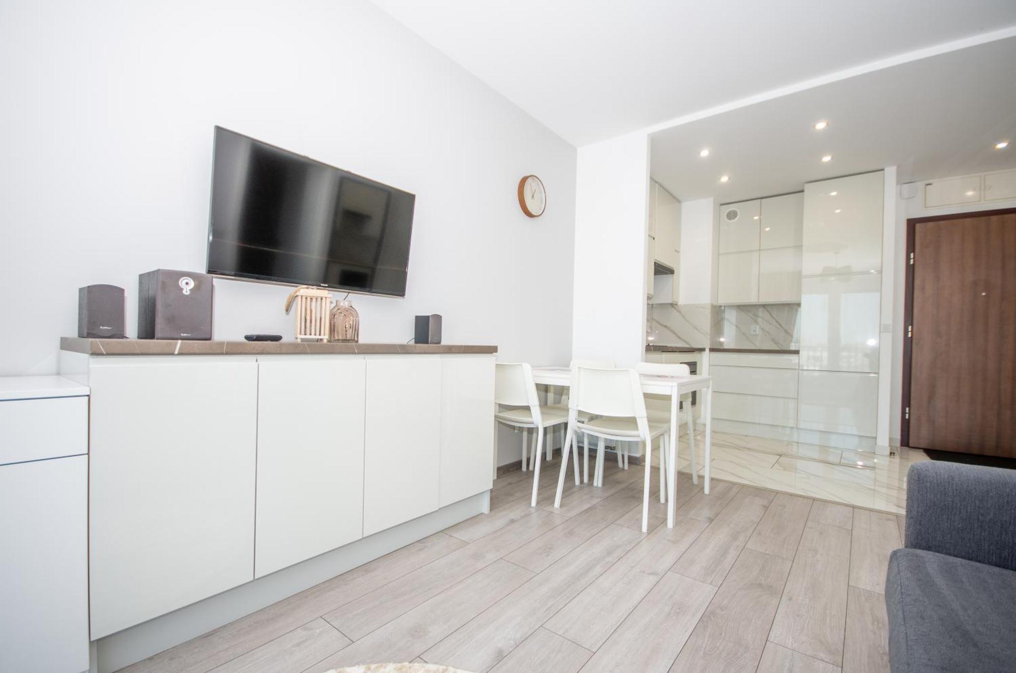 Inpoint Zablocie Modern Apartments For Work&Travel Krakow Dış mekan fotoğraf