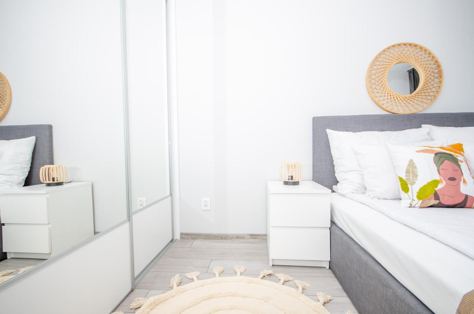 Inpoint Zablocie Modern Apartments For Work&Travel Krakow Dış mekan fotoğraf
