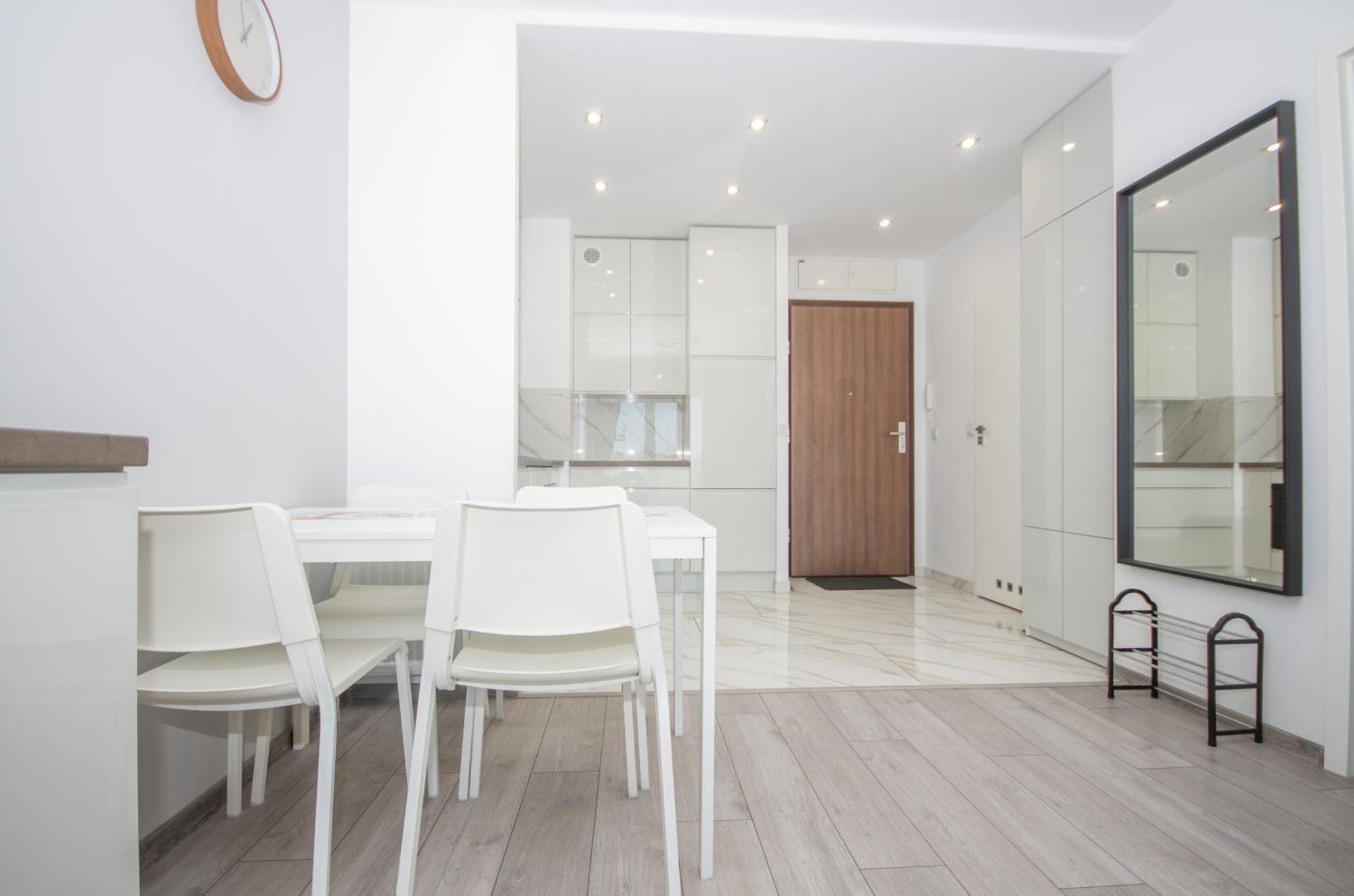 Inpoint Zablocie Modern Apartments For Work&Travel Krakow Dış mekan fotoğraf