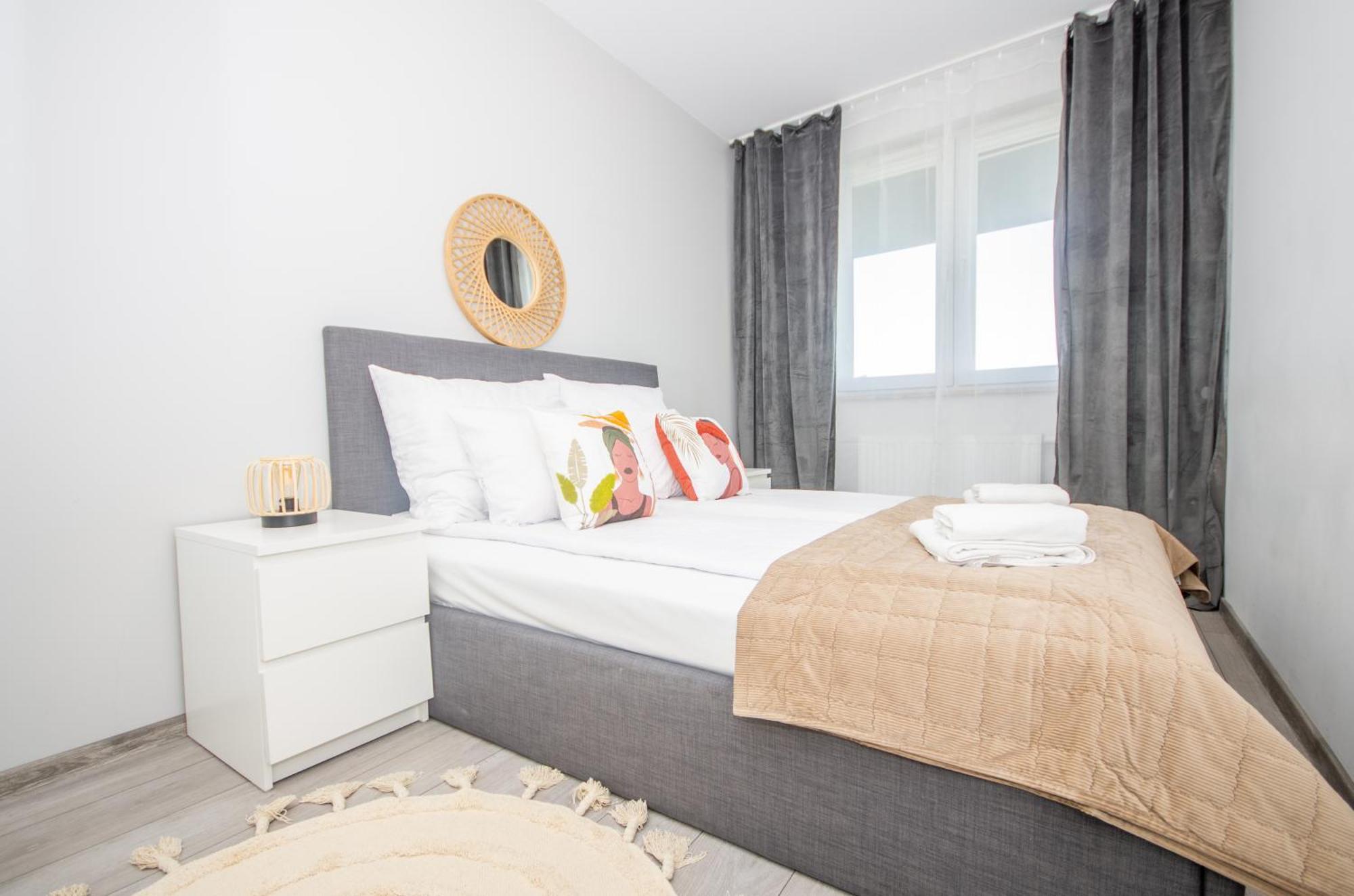 Inpoint Zablocie Modern Apartments For Work&Travel Krakow Dış mekan fotoğraf